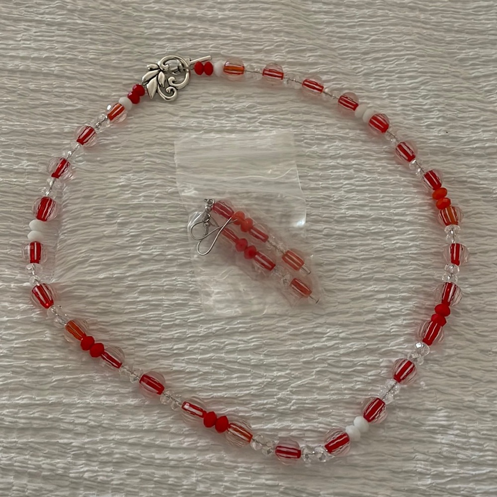 Necklace and earrings set